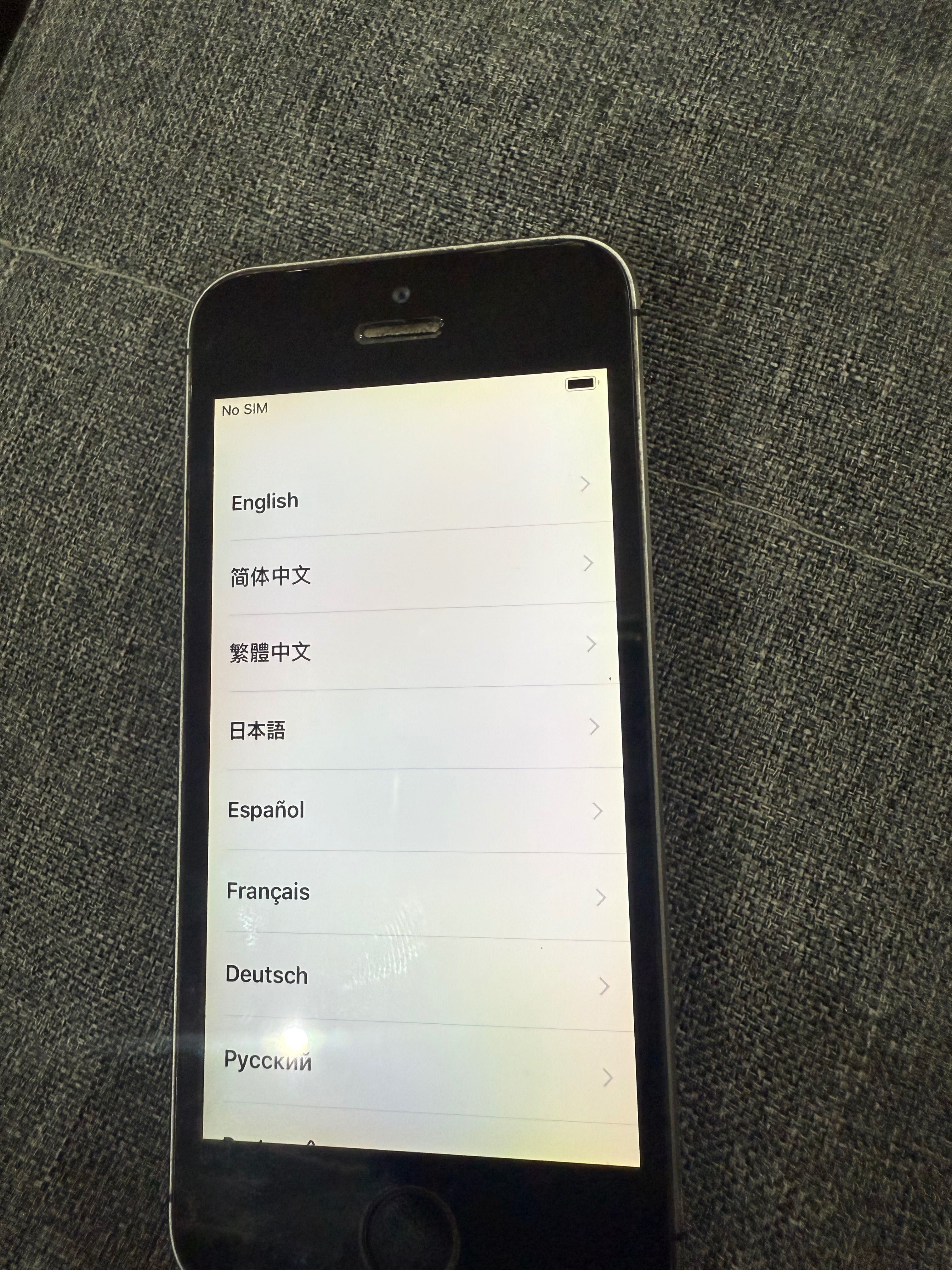 Продавам Айфон 5s Бартер КОМЕНТАР