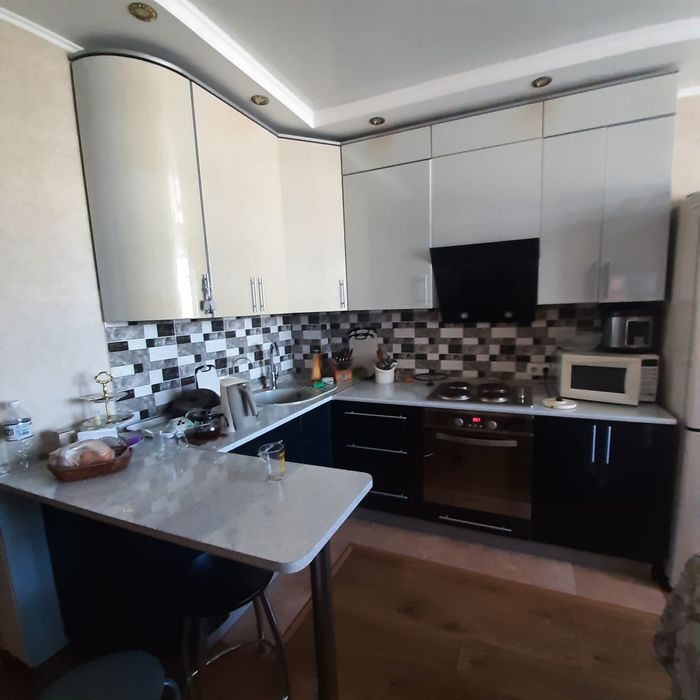 Мебель кухонный гарнитур