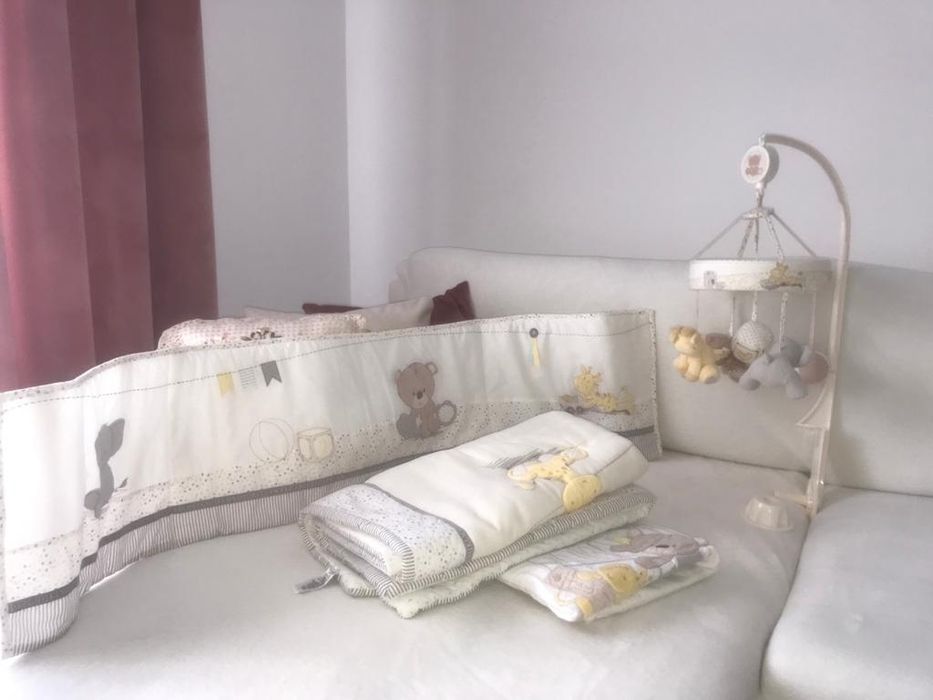 Set carusel și lenjerie