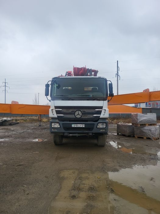 АвтобетонНасос Мерседес