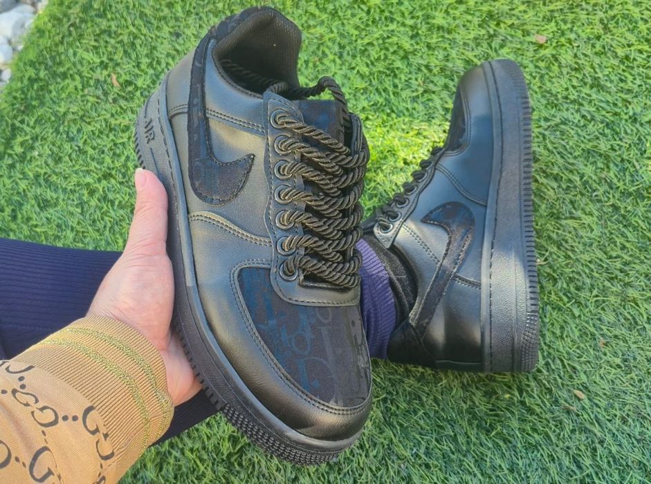 Adidași Mike Mai multe detalii în descriere