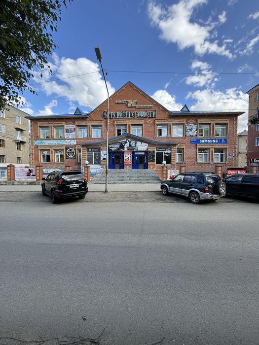 Сдам в аренду торговые и офисные помещения