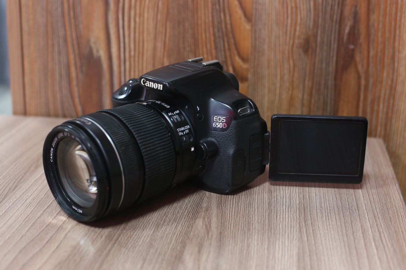Фотоаппарат Canon EOS 650D+объектив