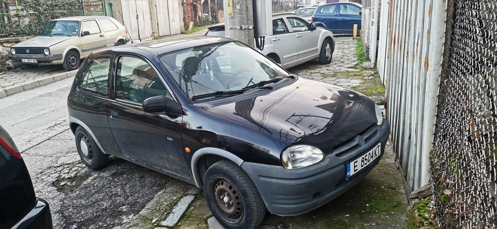 Opel corsa.1.0 12V