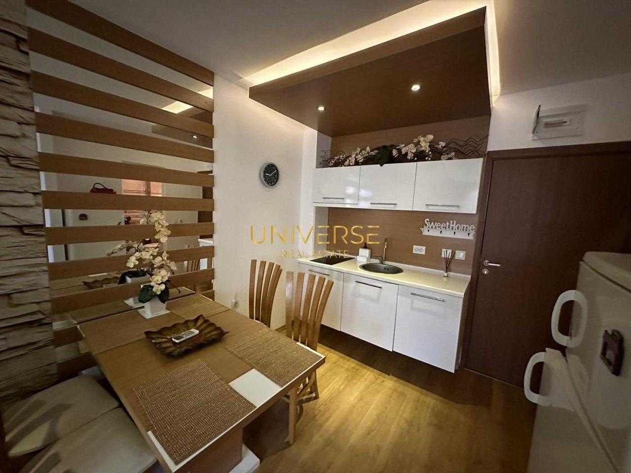 Продава се Едностаен апартамент в к.к. Слънчев бряг - 45 кв.м за 1400 €/кв.м - Снимка #2