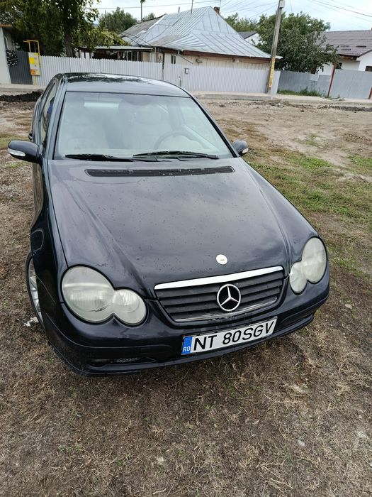Mercedes clasa c coupe 220cdi