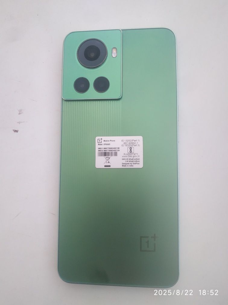 One plus 10 R 12+11/256 gb 5G ideal igravoy