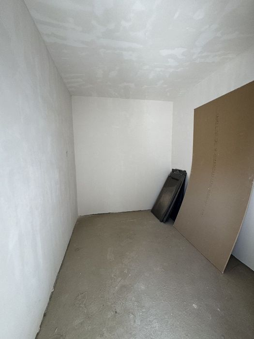 Новостройка 4/10/10;ЖК Sky Builds Коробка Ор-р дворец Авиа Строителей