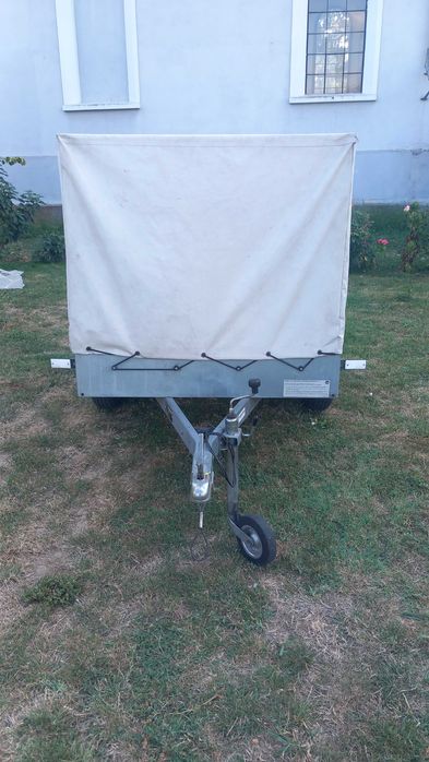 Remorca  stema750kg