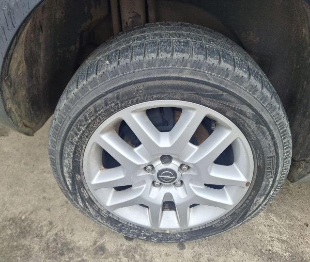 bara fata capota calandru trager armatura spate grila radiator cadru jug motor far oglinda stop tripla  stanga dreapta  Opel Antara motor 2.0 4x4 cdti 110kw 150CP Z20DMH  dezmembrez dezmembrari chevrolet captiva