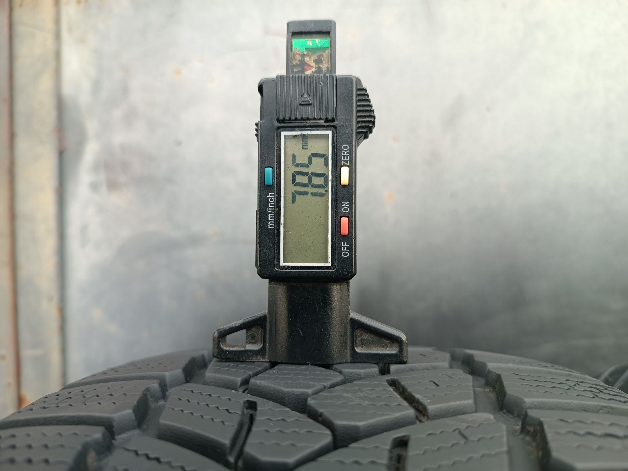 215/55/16 Firestone