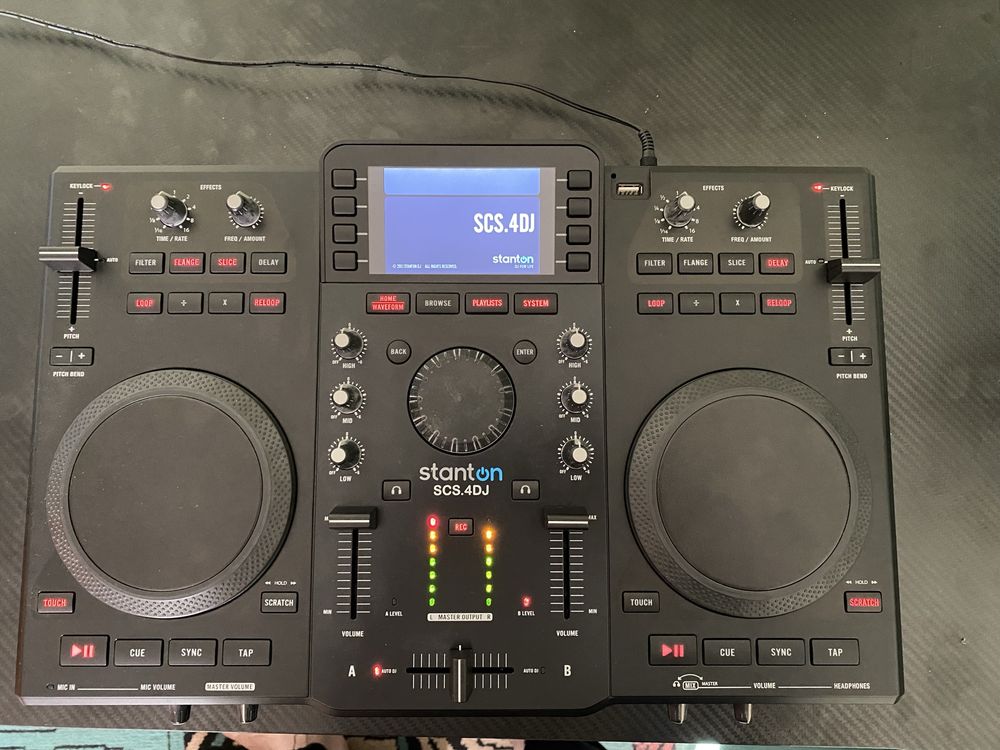 Consola DJ Standalone Stanton SCS.4 DJ Mixer Dj/Controller DJ