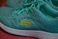 SKECHERS -- mar 42 --noi--