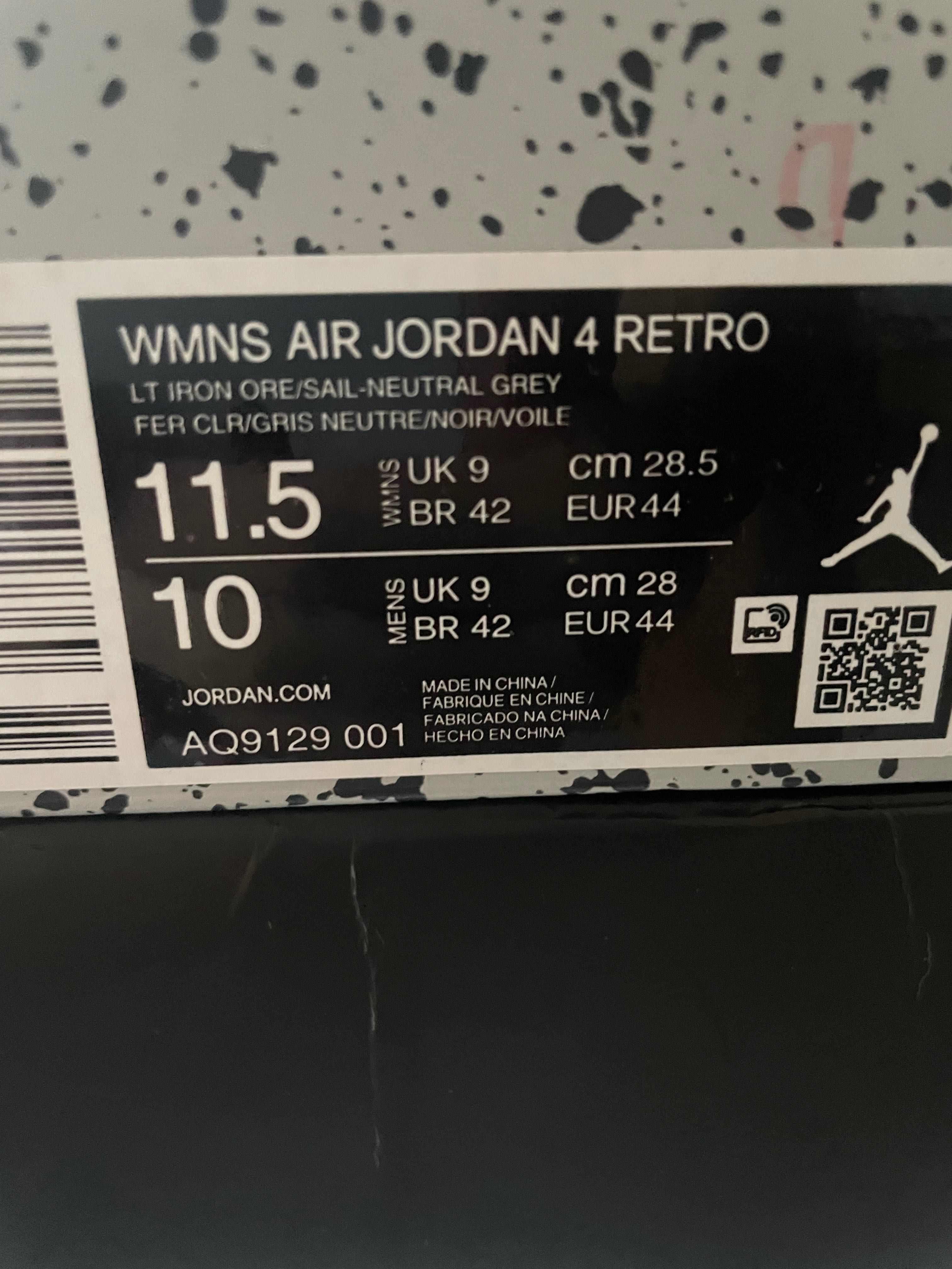 Jordan 4 frozen moments
