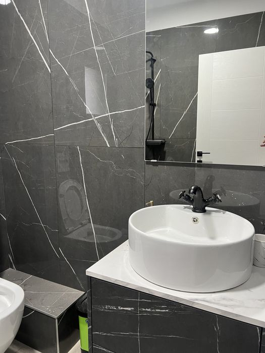 Inchiriem spatiu comercial zona Avantgarden Bartolomeu