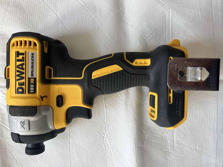 Impact Dewalt dcf887