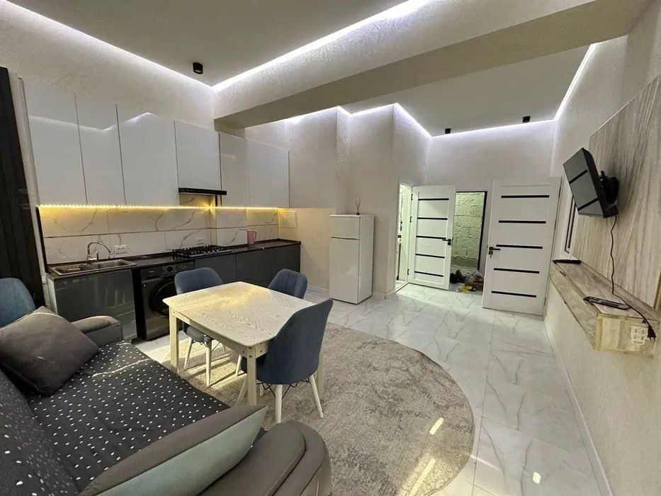 Продается 3 ком квартира в Яккасарайскои районо в Новостройке.