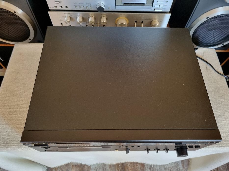 Deck Marantz SD 60. 3 Head, Dolby B,C, HX Pro,Dual Capstan. Impecabil.