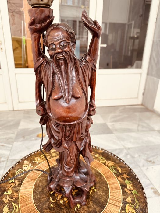 Ръчно резбована дървена лампа – ориенталски стил (ок. 1955–1970 г.)