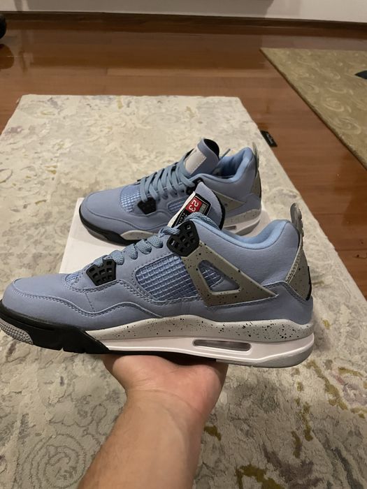 Jordan 4 University Blue