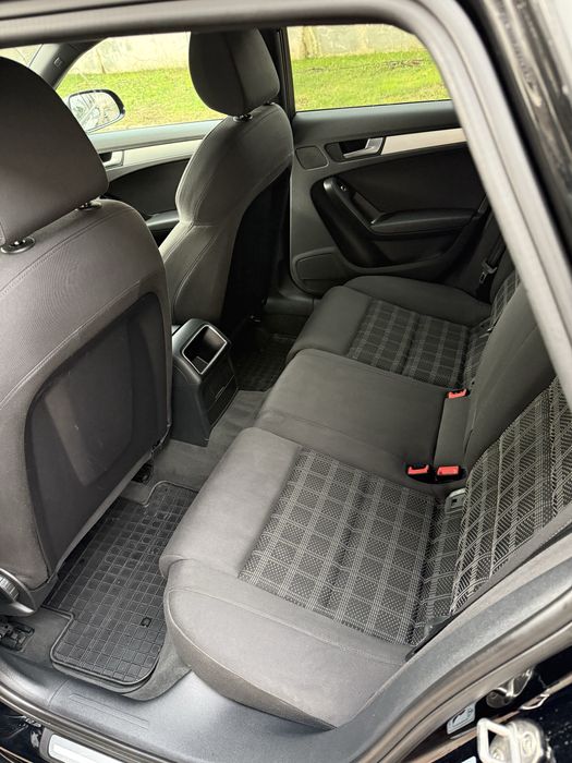 Audi A4 2.0 Diesel 2013 (Euro 5 )