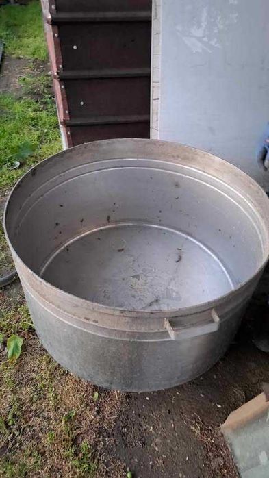 казан за варене от неръждавейка от дебела ламарина