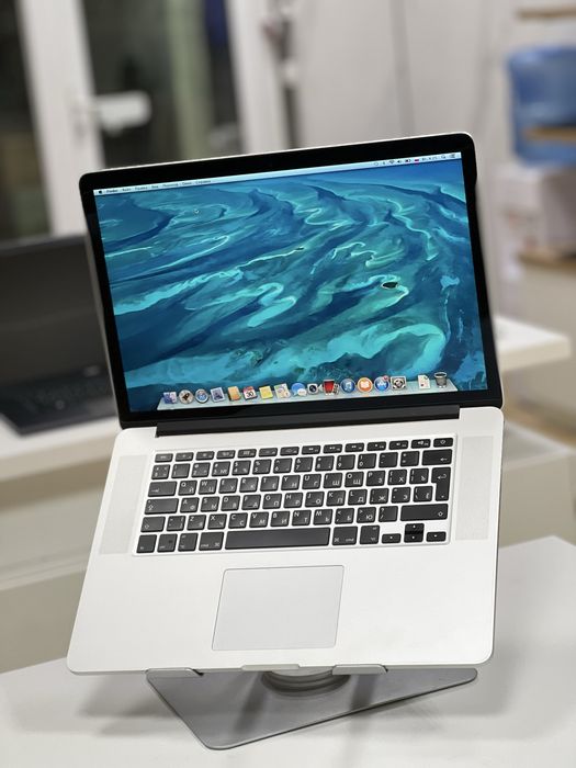Apple Macbook Pro | Core i7 | ОЗУ 8Gb