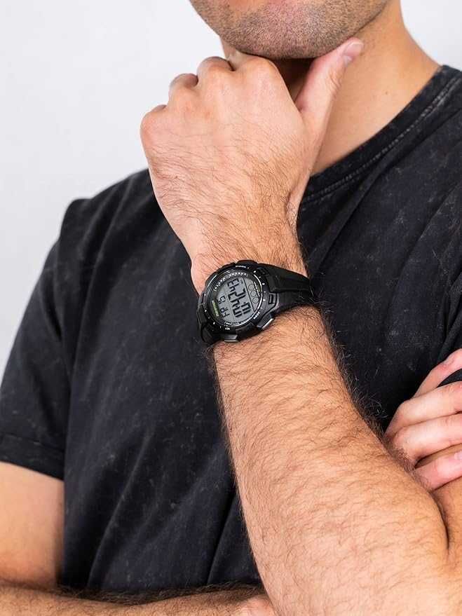 Мужские цифровые часы Marathon by Timex TW5K94800 с черным ремешком
