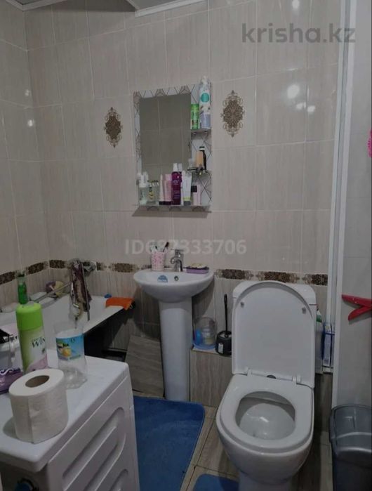 Срочно продается 1 комнатная кв, мкр "Байтерек"