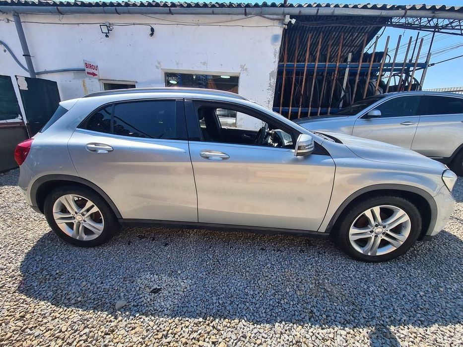 Mercedes GLA ( X156 ) 2013 - 2017