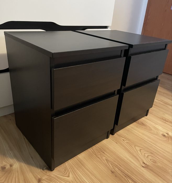 Две нови нощни шкафчета