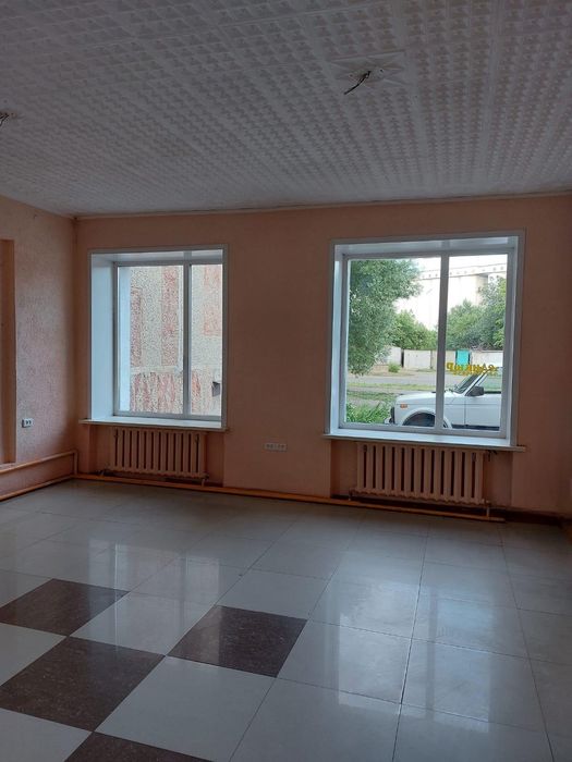 Помещение в аренду на долгий срок. Район ДСР