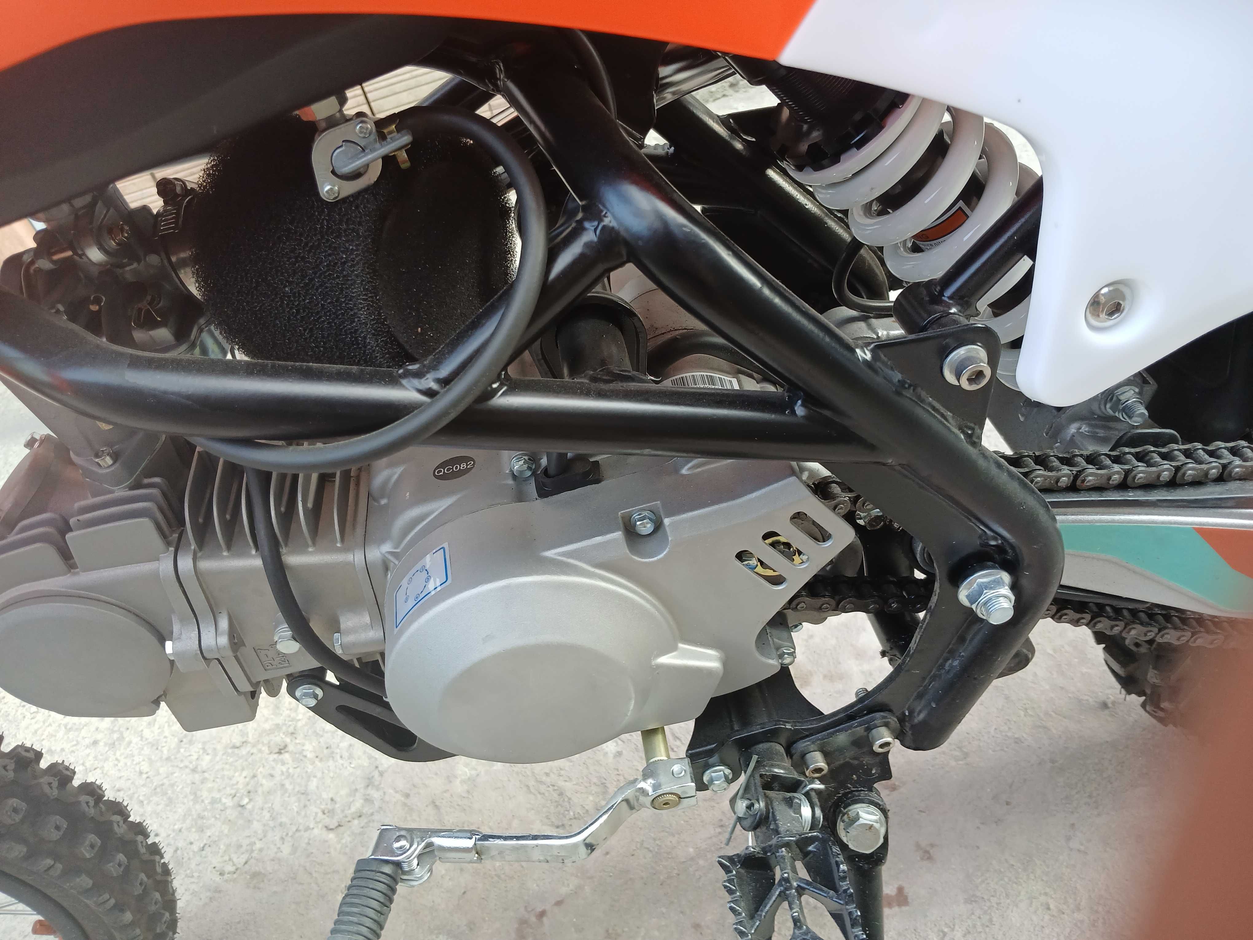 Продава се крос 125cc