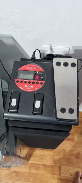 Procesor drum machine Korg PSS50 super section si pedala efecte AX1G