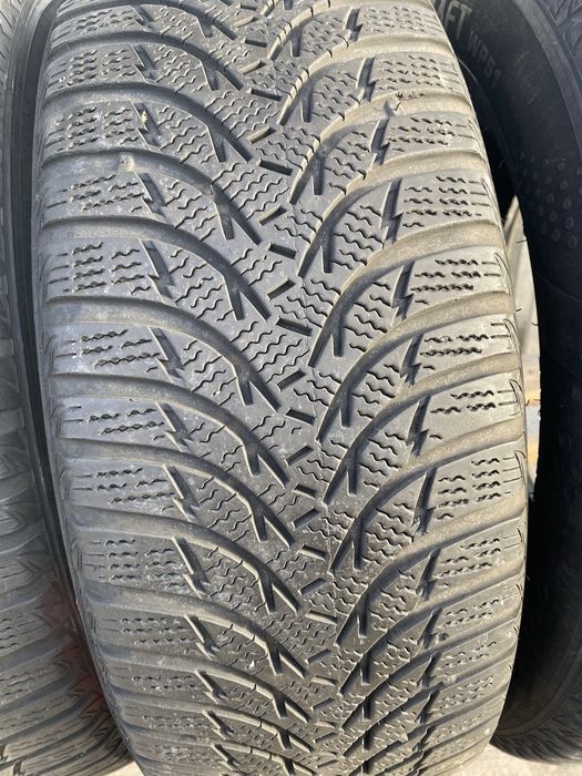 225/60/17 Кумхо Зимни