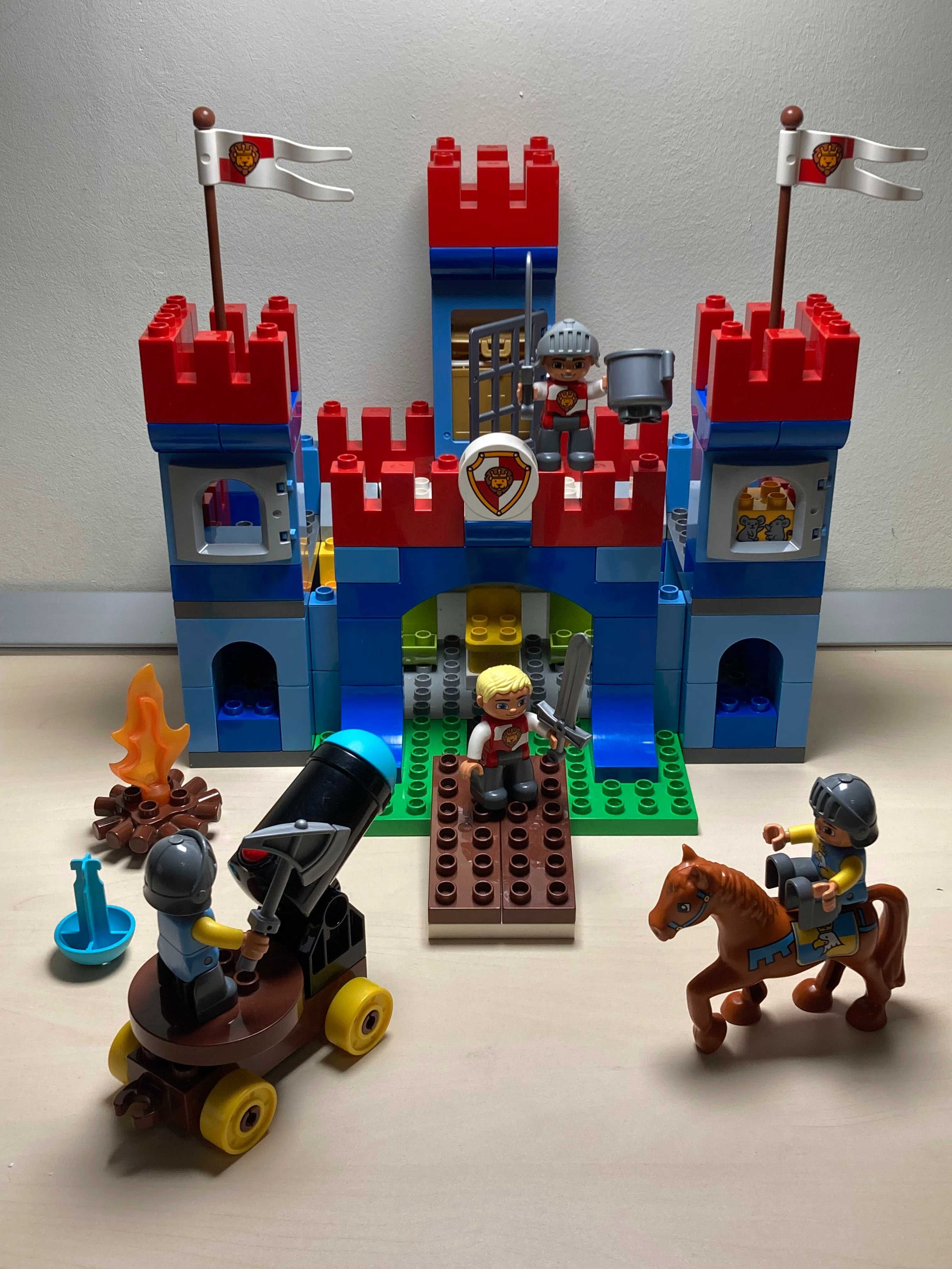 LEGO DUPLO - Castel Royal Mare = Big Royal Castle (10577) + Dragon