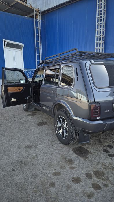 Niva Urban (lada)2121