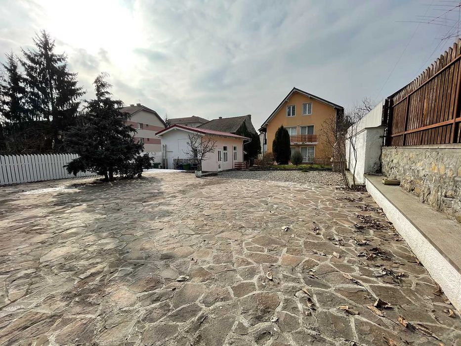 Casă ultracentrală 10+2 camere | Birouri, clinică sau locuință