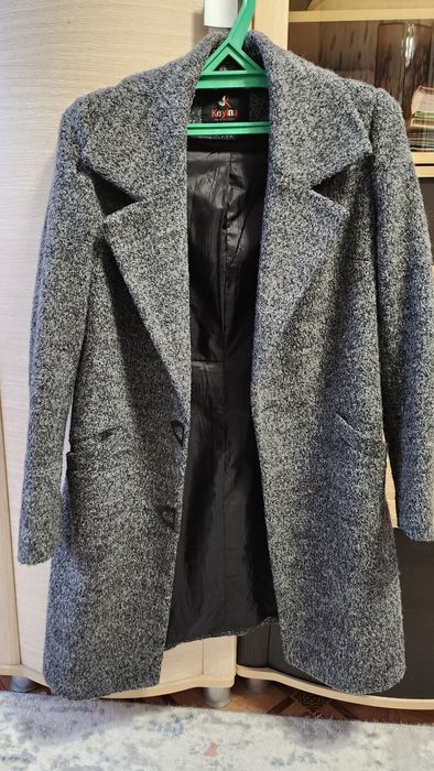 Женское пальто, р. S