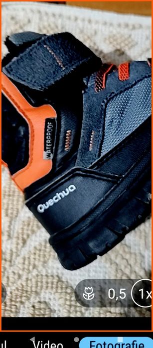 GHETE băieți,impermeabile,pentru iarnă.Marimea 32.