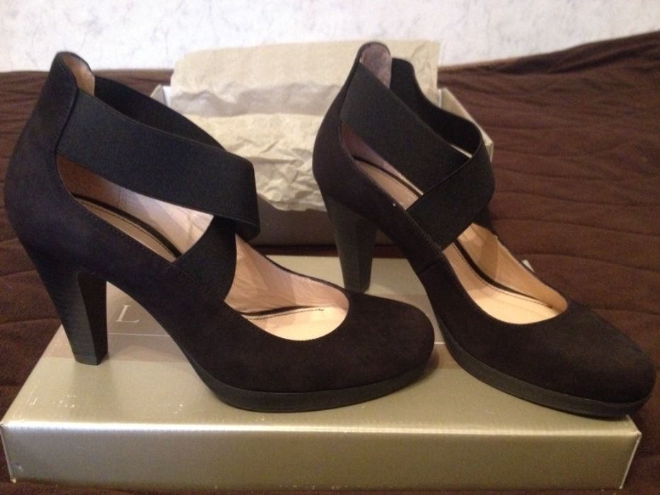 Елегантни дамски обувки Lazzarini