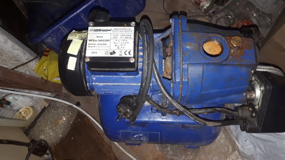 Продавам хидрофор