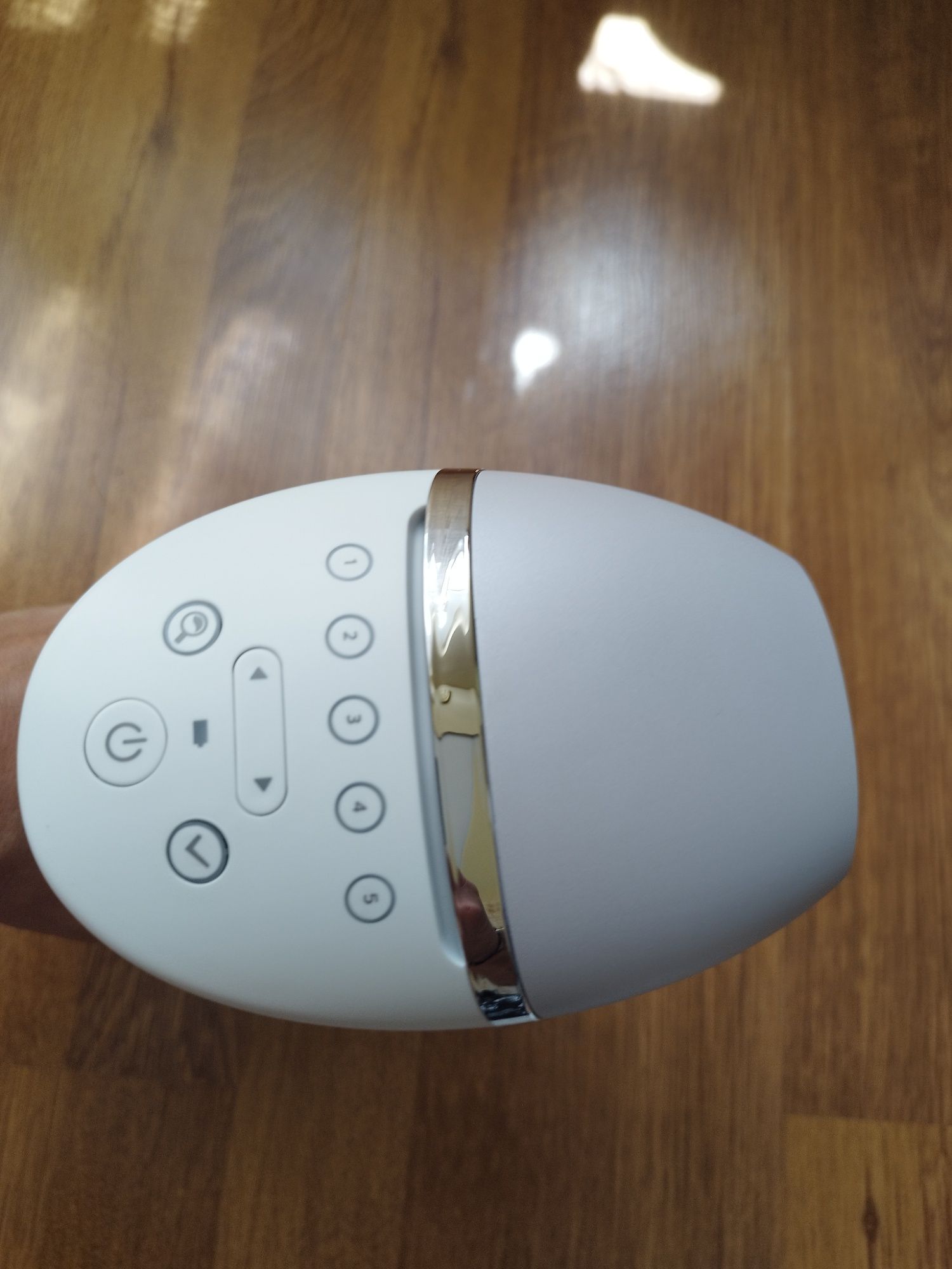 Фотоепилатор Philips Lumea Prestige