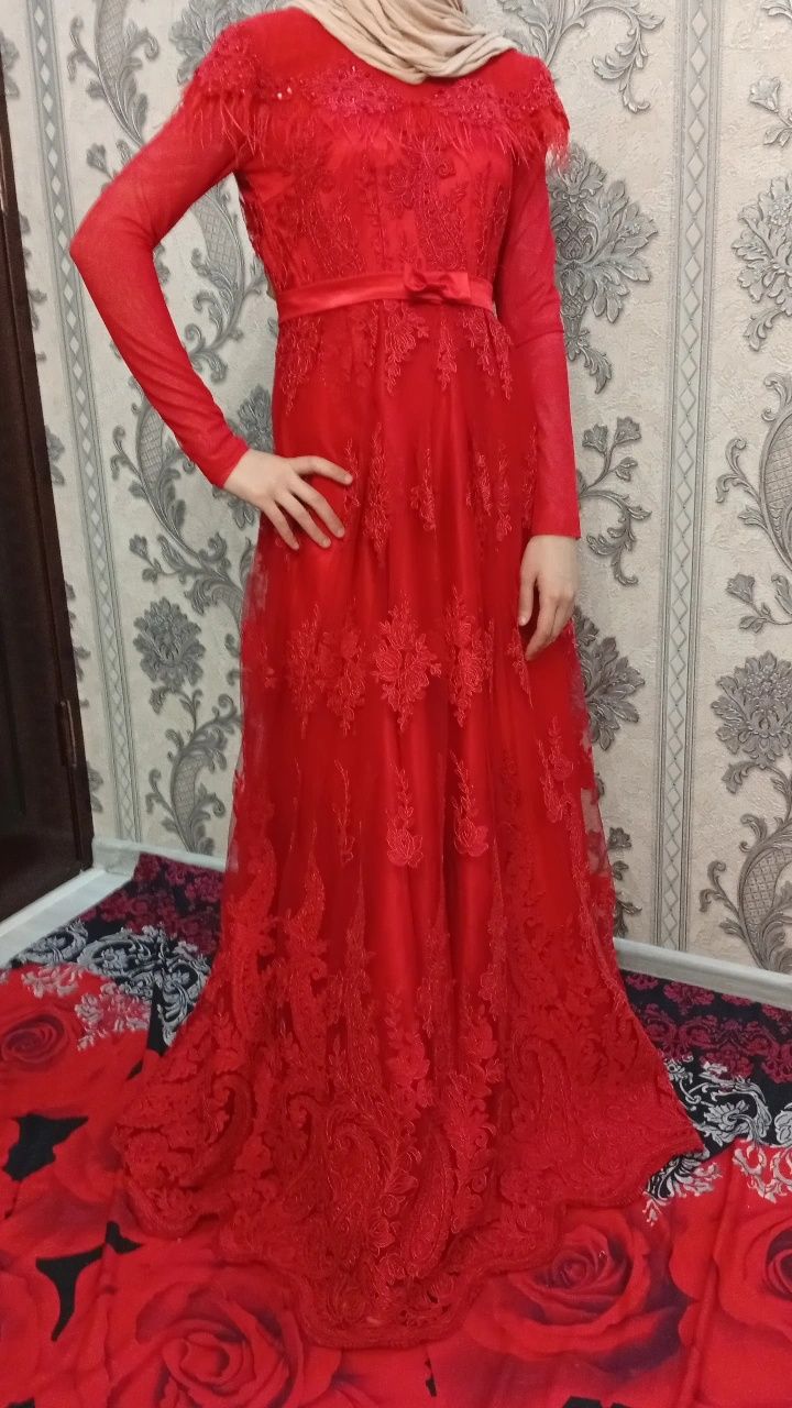 Toy marosimlar uchun koʻylak