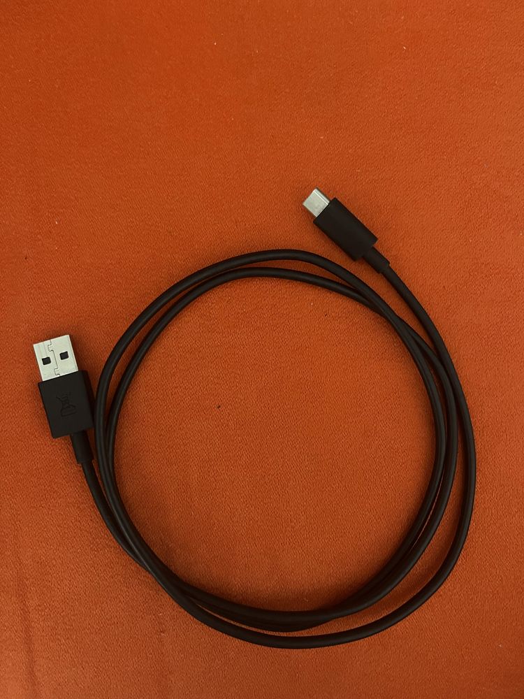 Телефон moto g9
