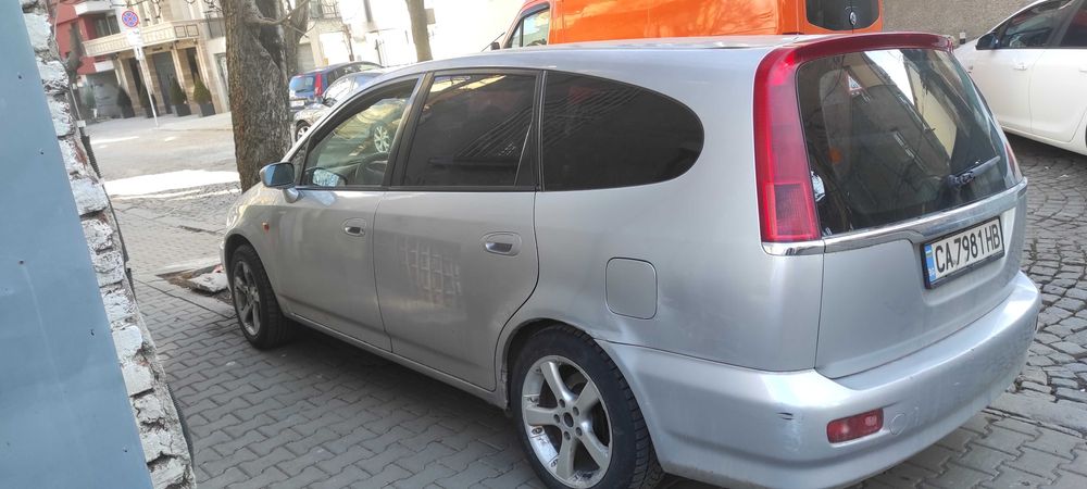 На Части Honda Stream