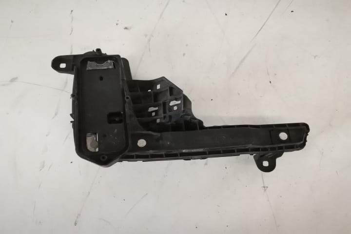 ДРЛ Дневна Светлина Дясна Страна LED Оригинален Повреден Ауди / Audi Q