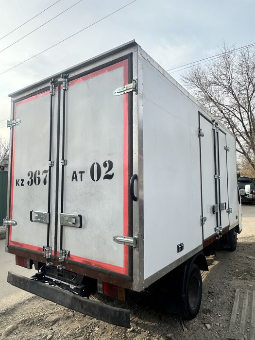 Будка состояние новое длина4.20 выс2 ширина2