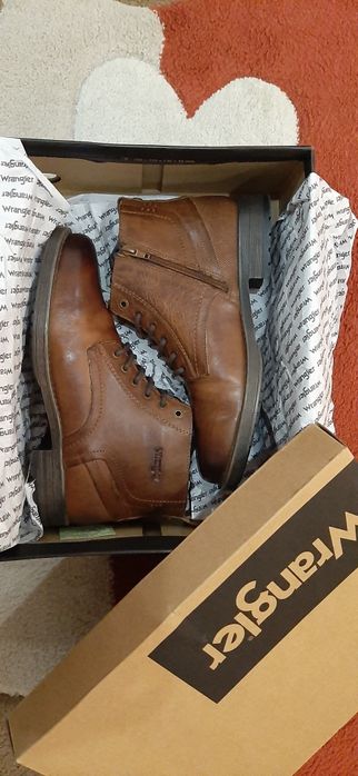 Ghete WRANGLER (mărime 41)