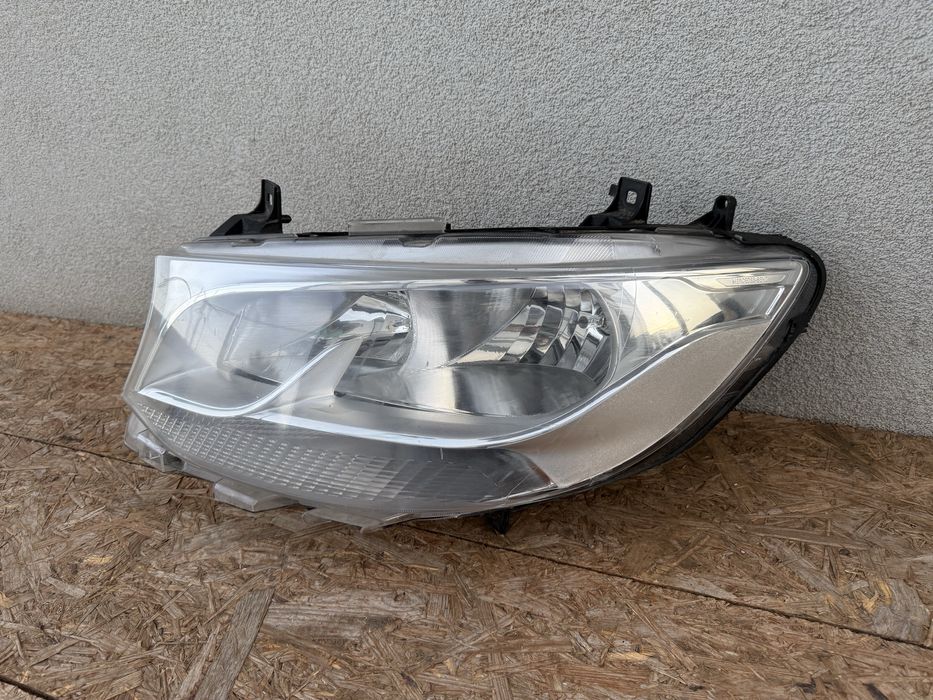 Far stanga Mercedes Sprinter W907 W910 halogen Original Europa